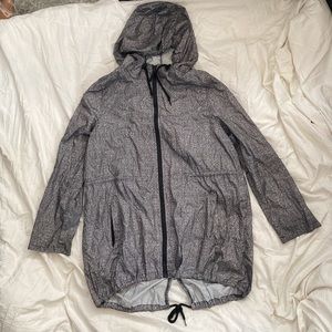 *Windbreaker jacket*